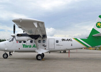 Tara Air exploite une flotte composée de Twin Otter de série 300 (photo) et 400