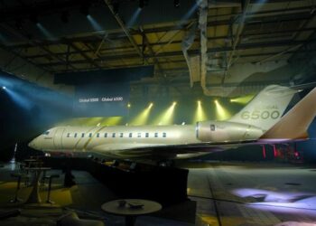 Bombardier a créé la surprise en présentant le premier prototype du Global 6500 à Ebace. © Bombardier