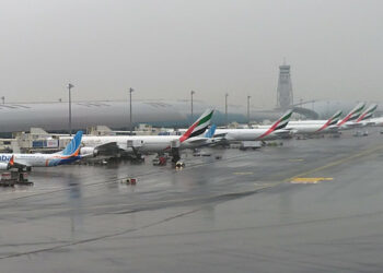 L’aéroport de Dubaï sous une pluie battante