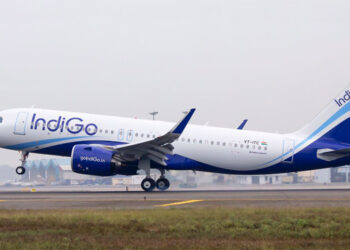 Un A320neo de la compagnie low-cost indienne à l'atterrissage. Photo © IndiGo