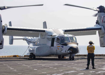 Photo © US Navy