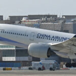 Un Airbus A350-900 de China Airlines au décollage de Los Angeles. Photo © Le Journal de l'Aviation - tous droits réservés